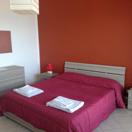 Casa Vacanze La Petrusella 特拉比亚 外观 照片