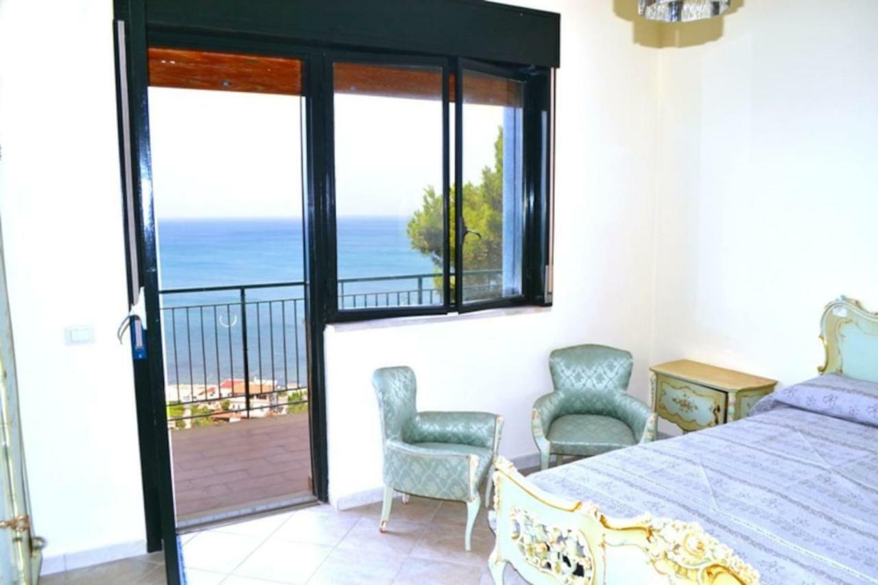Casa Vacanze La Petrusella 特拉比亚 外观 照片