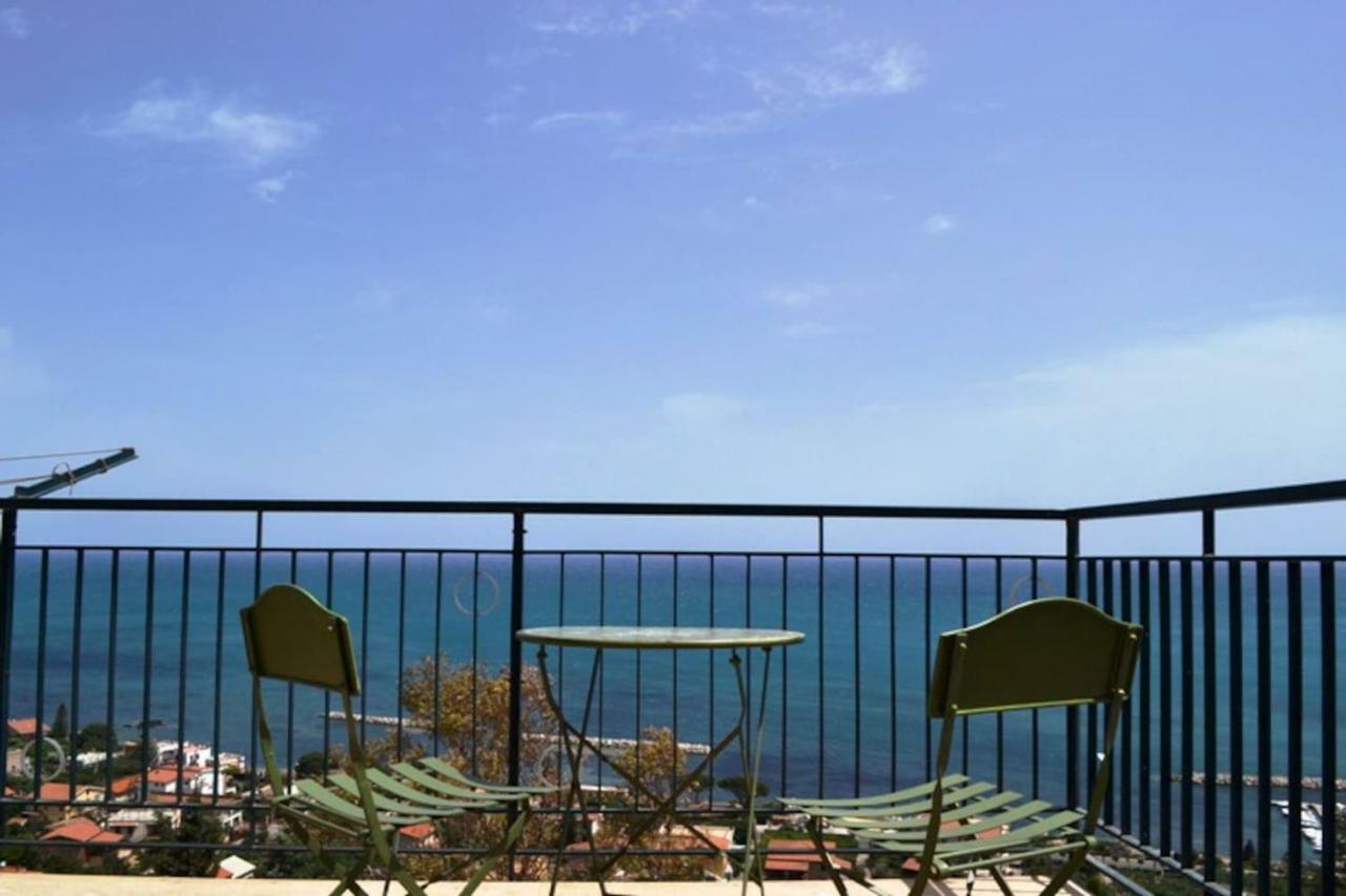 Casa Vacanze La Petrusella 特拉比亚 外观 照片
