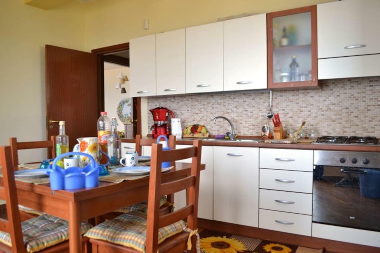 Casa Vacanze La Petrusella 特拉比亚 外观 照片